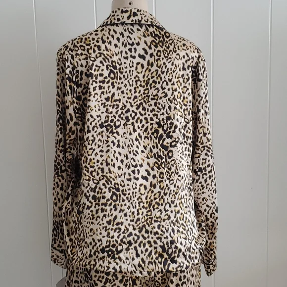 INC International Concepts Intimates Cheetah 🐆 Pajama Night ware - Picture 9 of 14